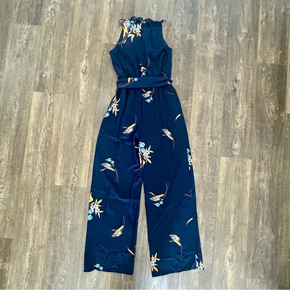 Baltic Born Alameda Halter Jumpsuit NWT - Picture 4 of 11